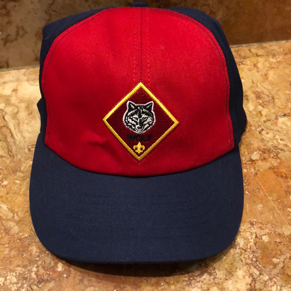 Boy Scouts of America Cub Scouts wolf hat size L